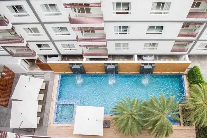 Паккрет: V Condo Chaengwattana