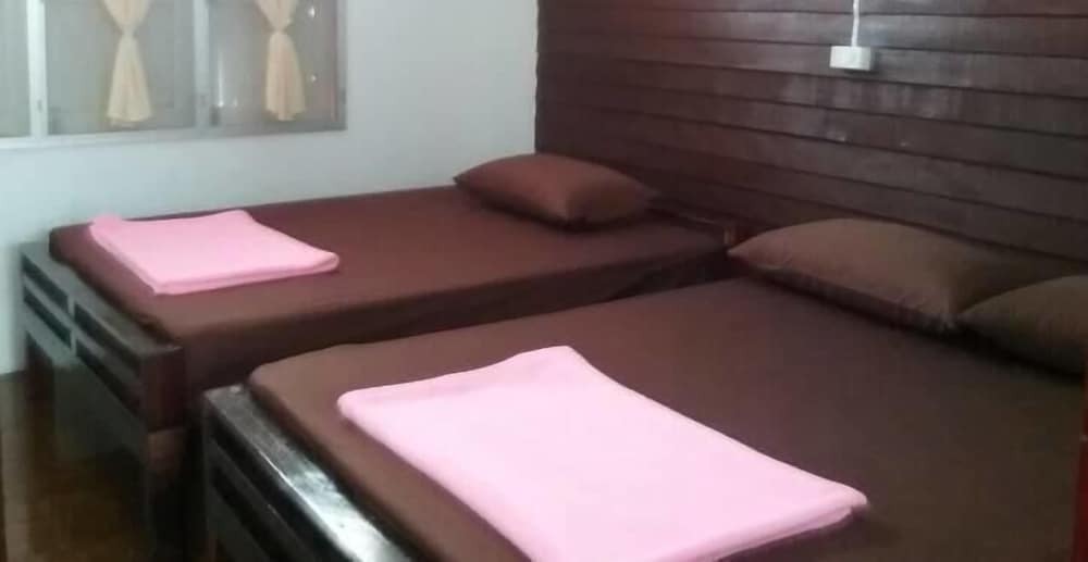 Утхай-Тхани: Sawang Guesthouse