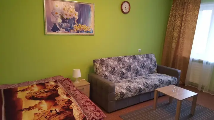 Псков: Apartment GrInn 45 on Kommunalnaya