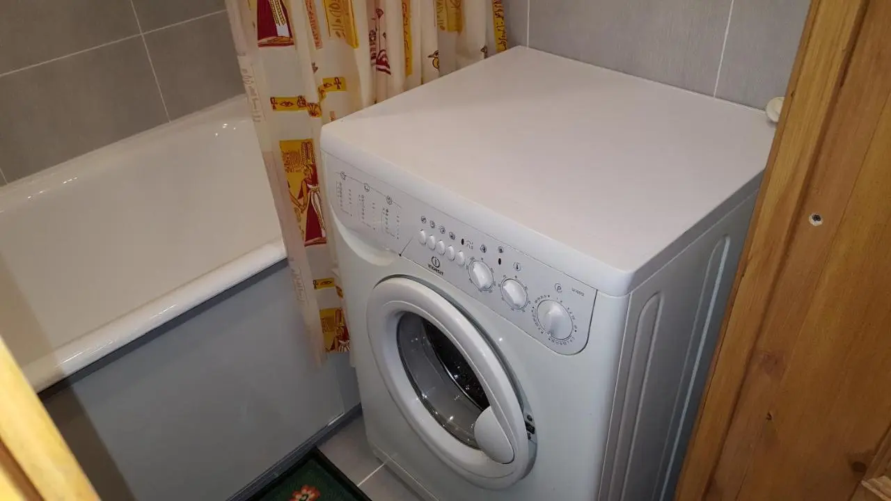 Псков: Apartment GrInn 45 on Kommunalnaya