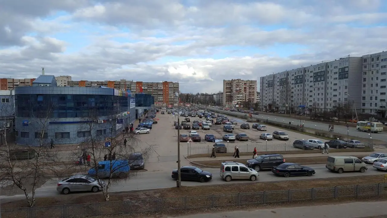 Псков: Apartment GrInn 45 on Kommunalnaya