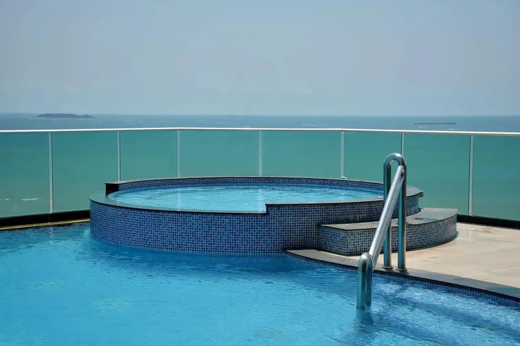 Паттайя: The View Apartment