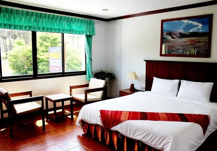 Тхаланг: Baan Chomtawan Guesthouse