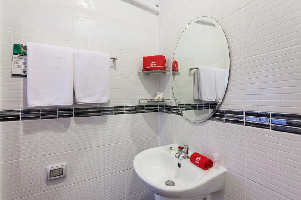 Кату: ZEN Premium Chaloemprakiat Patong