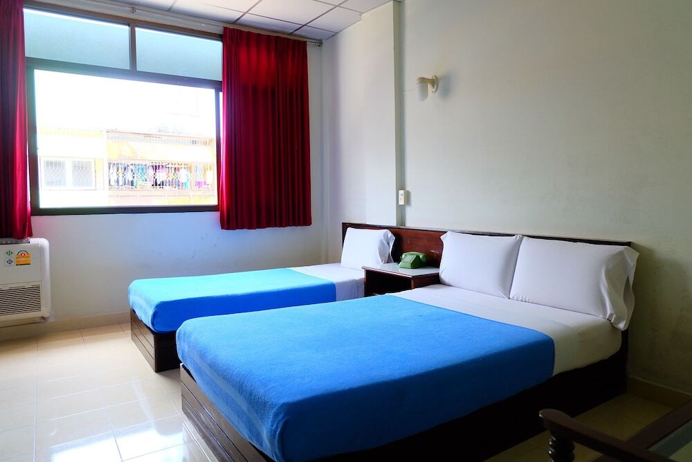 Сураттхани: Thairungruang Hotel