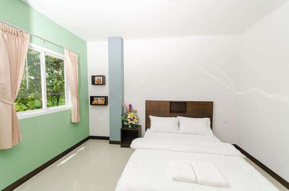 Сураттхани: Sukalya Apartment Suratthani