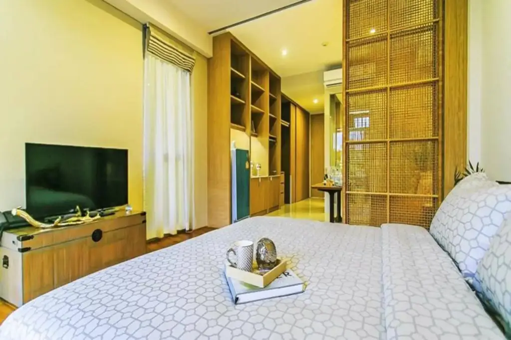 Мэй Джо: Villa Meesuk Residences
