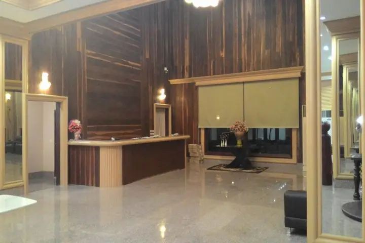 Паккрет: Pearl Resort and Hotel
