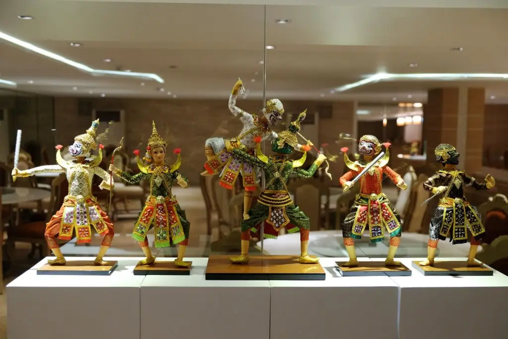carousel image 3