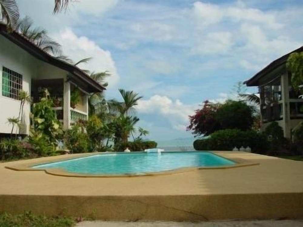 Самуи: New Sunrise Village Bang Po Beach