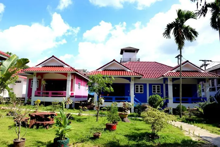 Самуи: New Sunrise Village Maenam Beach