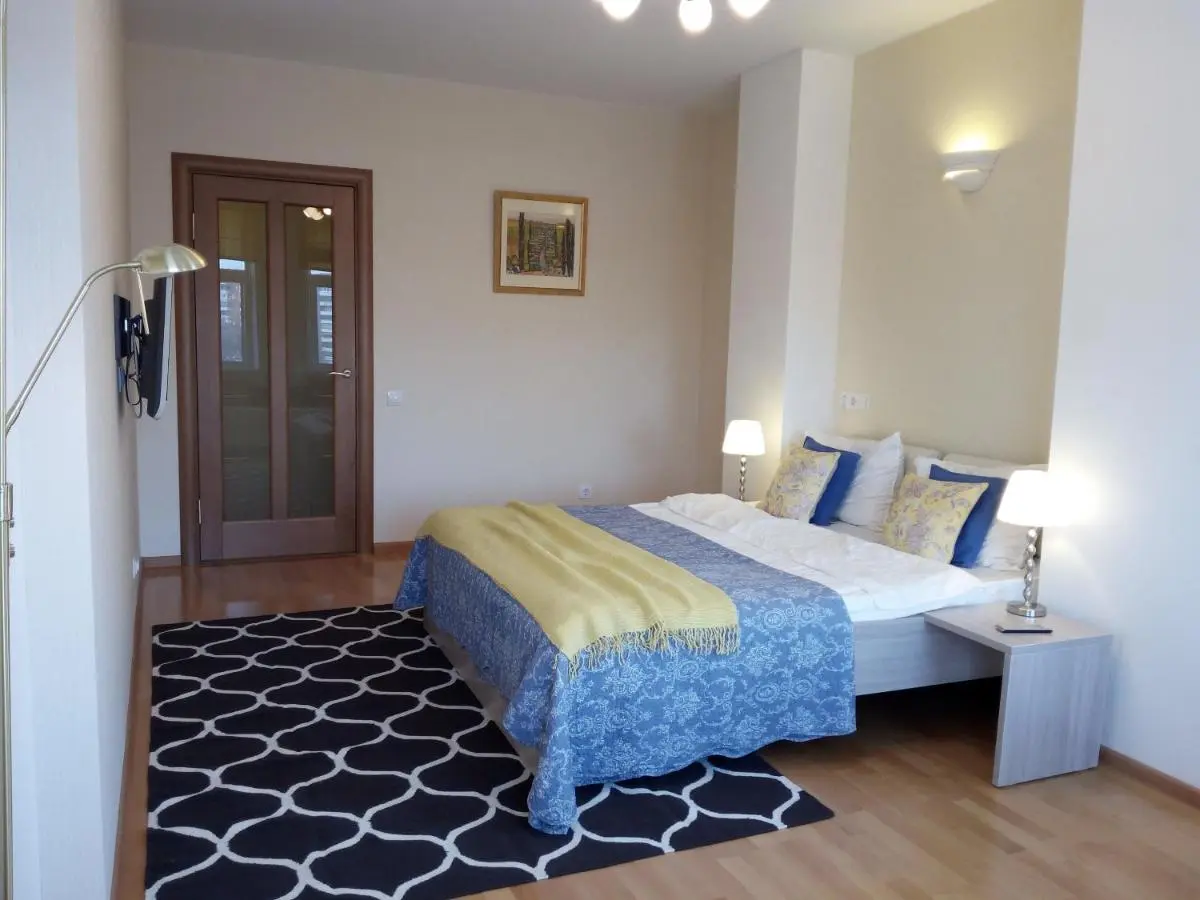 Псков: Pskov Family Apartment on Yubileynaya 40