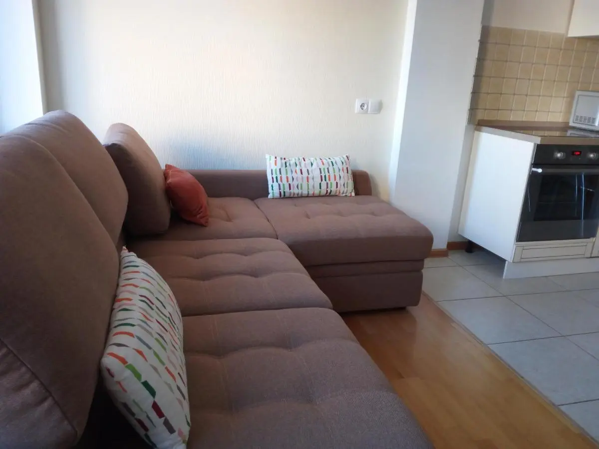 Псков: Pskov Family Apartment on Yubileynaya 40