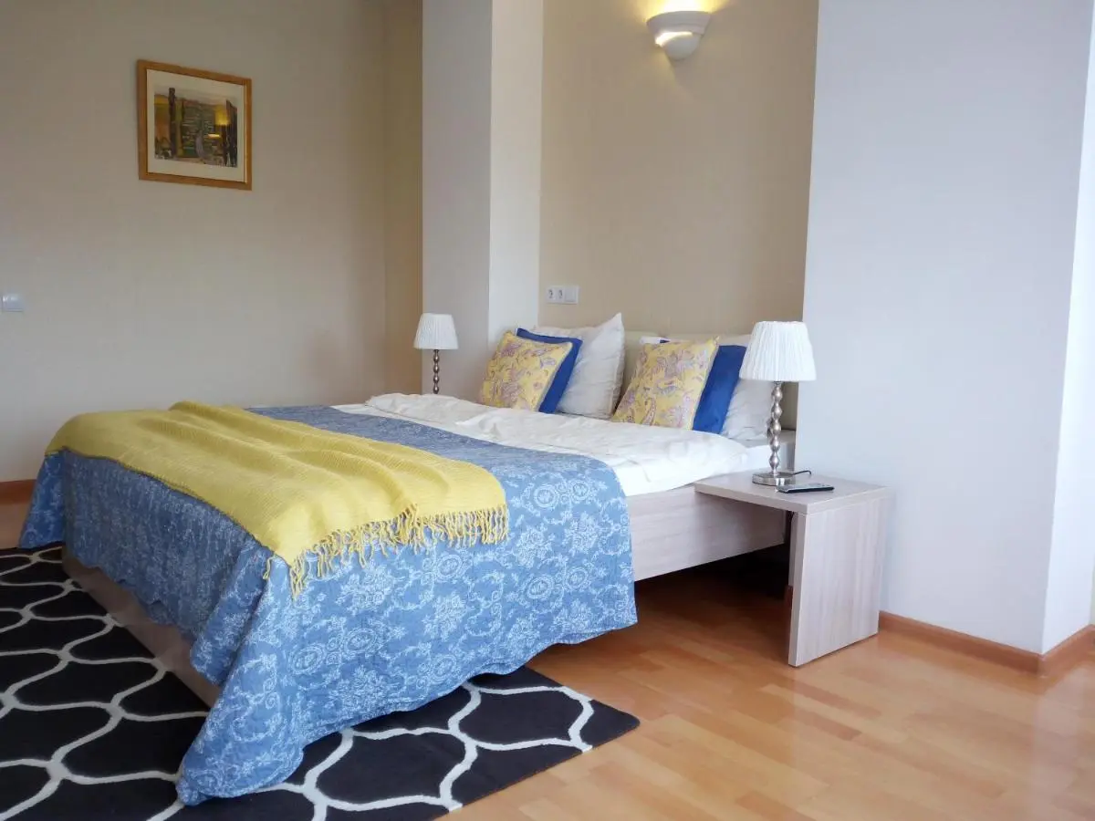 Псков: Pskov Family Apartment on Yubileynaya 40