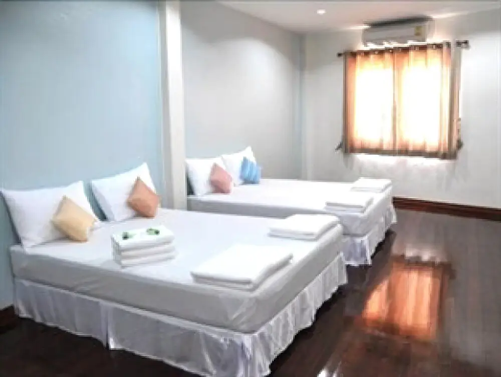 Пхетчхабури: Phetkasem Hotel