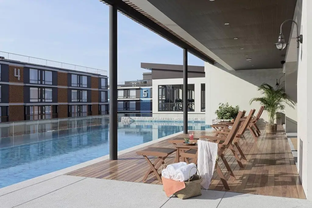 Сирача: Balcony Courtyard Sriracha Hotel Serviced Apartmen