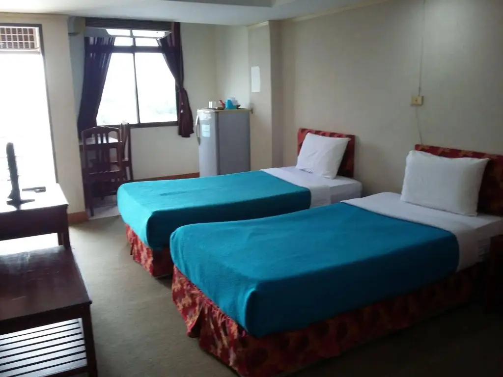 Бангкок: Donmuang Mansion