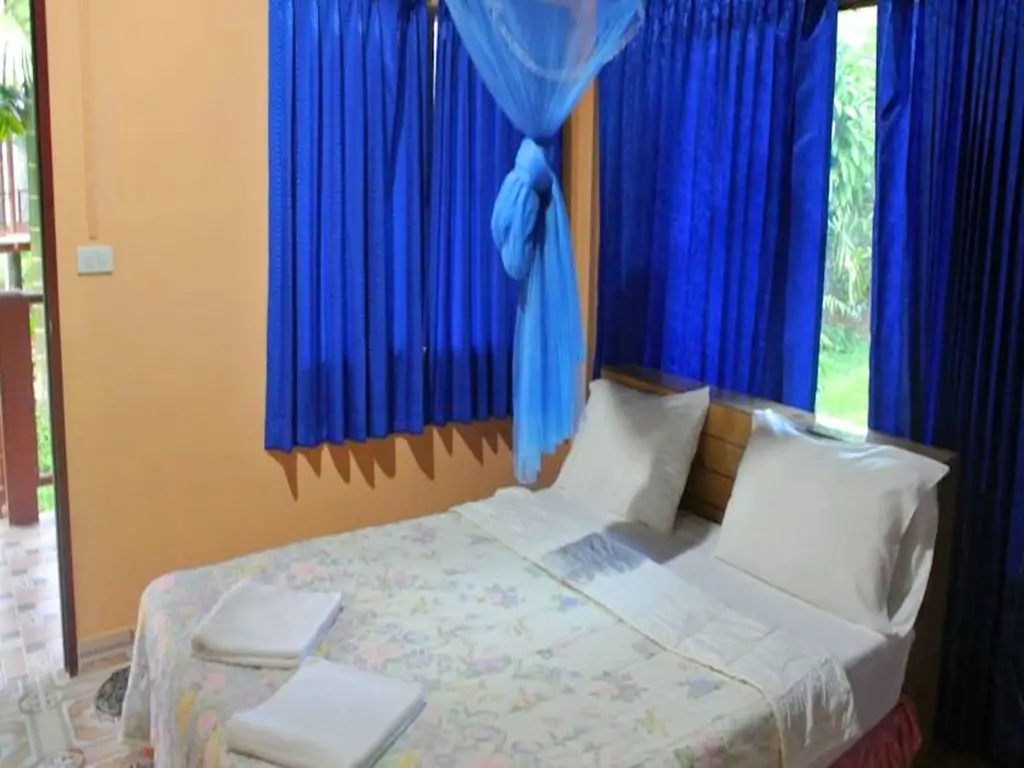 Фаном: Khao Sok Island Resort and Spa