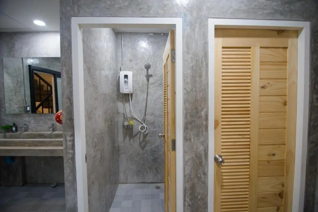 Чианграй: Suree House