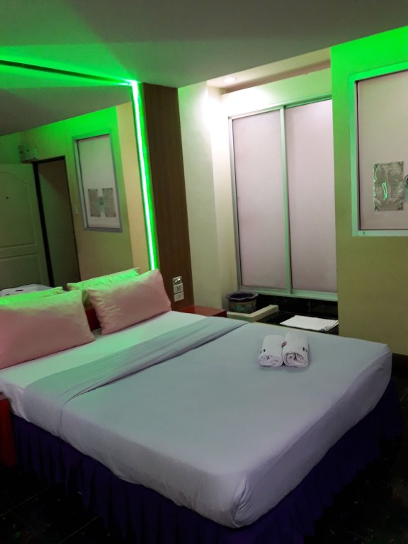 Хатъяй: PB Resort Hat Yai