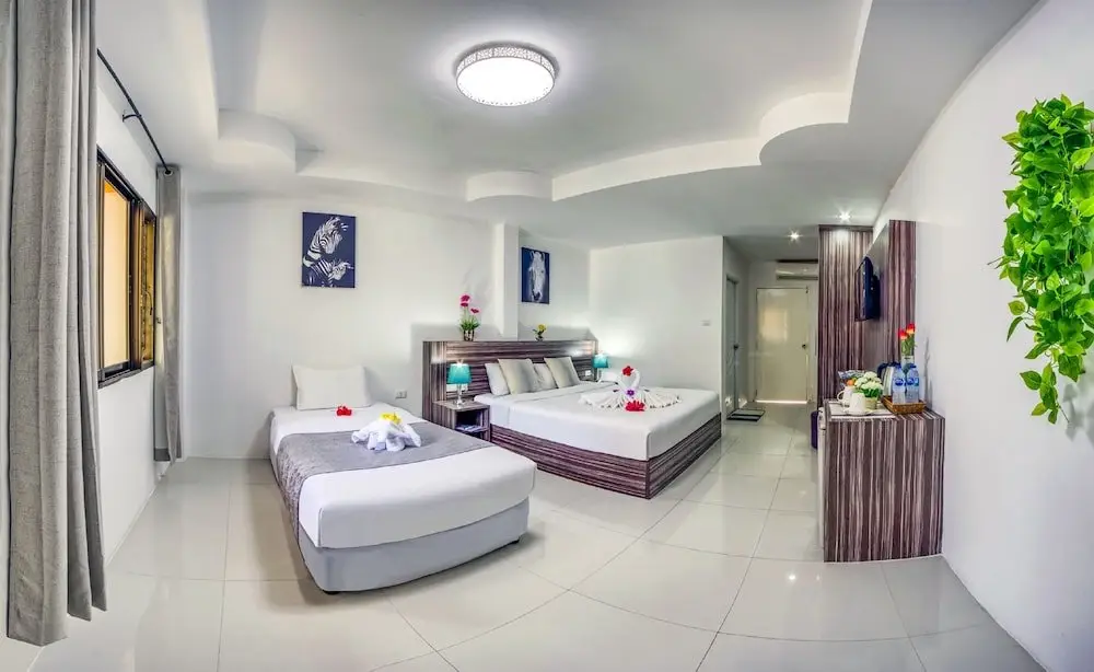 Кату: The Coconut Resort