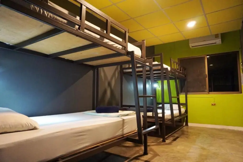 Краби: B&B House & Hostel