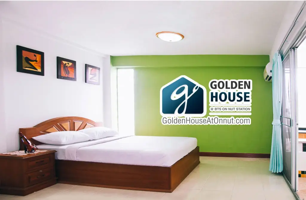 Бангкок: Golden House @ Onnut Station
