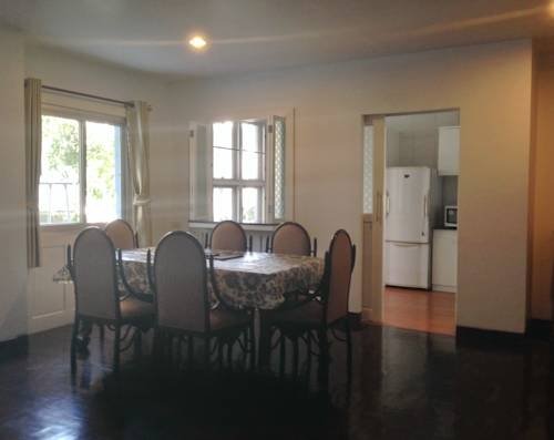 Бангкок: Sriwattana Apartment