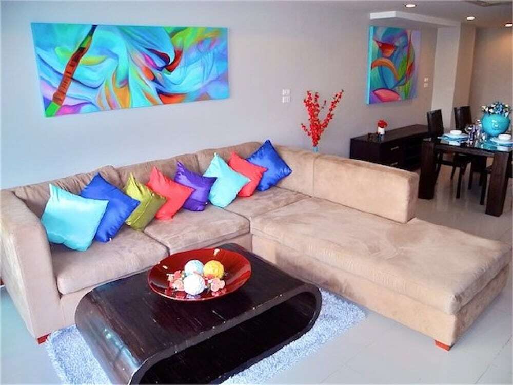 Муанг: Sunrise 3 bedrooms Modern Apartment In Nai Harn
