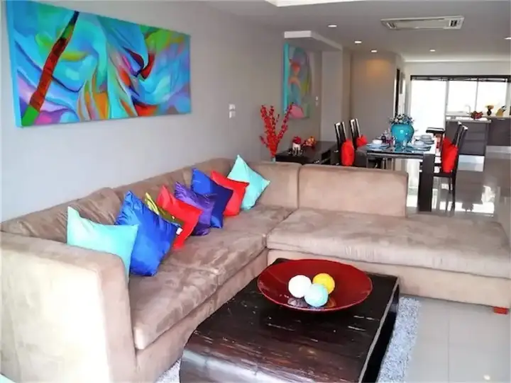 Муанг: Sunrise 3 bedrooms Modern Apartment In Nai Harn