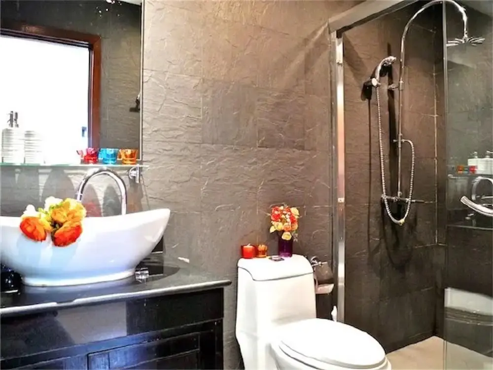 Муанг: Sunrise 3 bedrooms Modern Apartment In Nai Harn