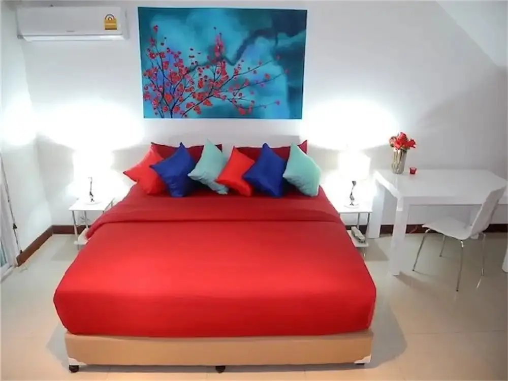 Муанг: Sunrise 3 bedrooms Modern Apartment In Nai Harn