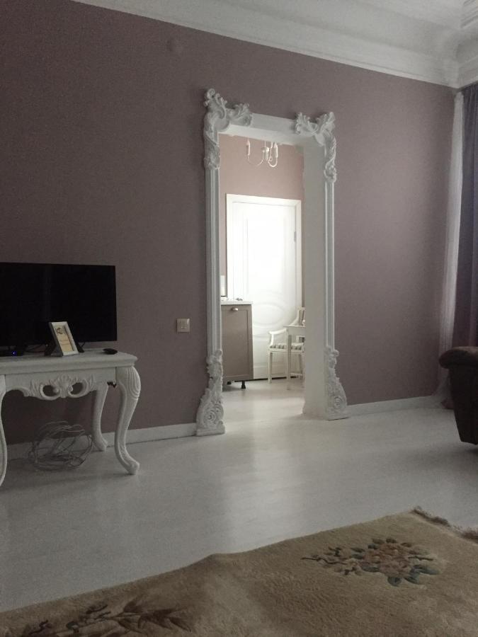 Псков: Apartments PETROVSKIE