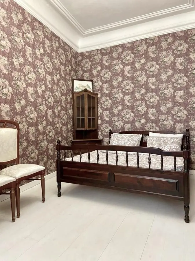 Псков: Apartments PETROVSKIE