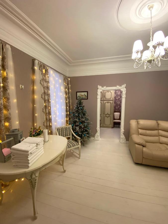 Псков: Apartments PETROVSKIE