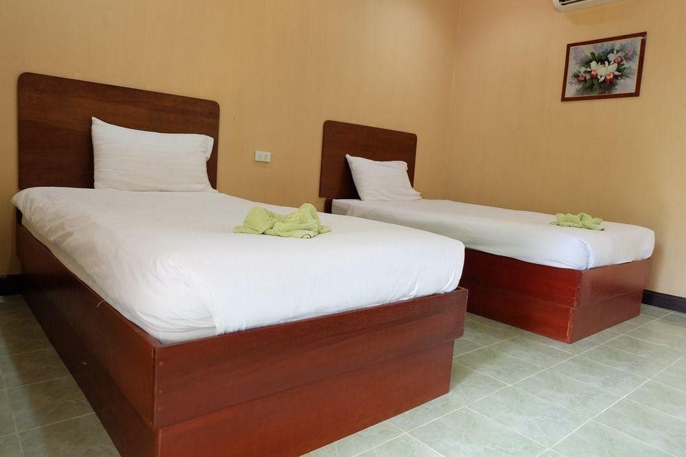 Исторический парк Kamphaeng Phet: Mai Yai Resort