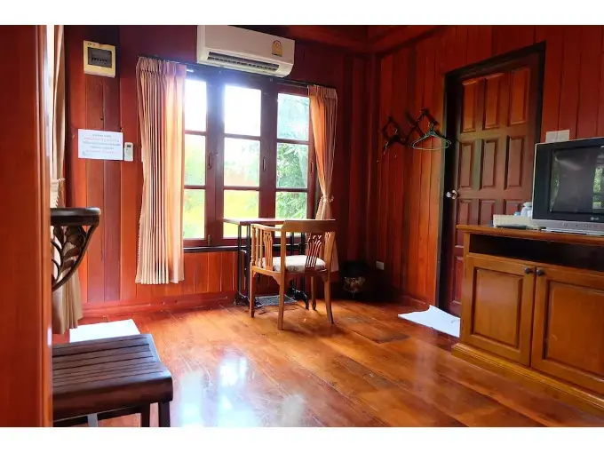 Исторический парк Kamphaeng Phet: Mai Yai Resort