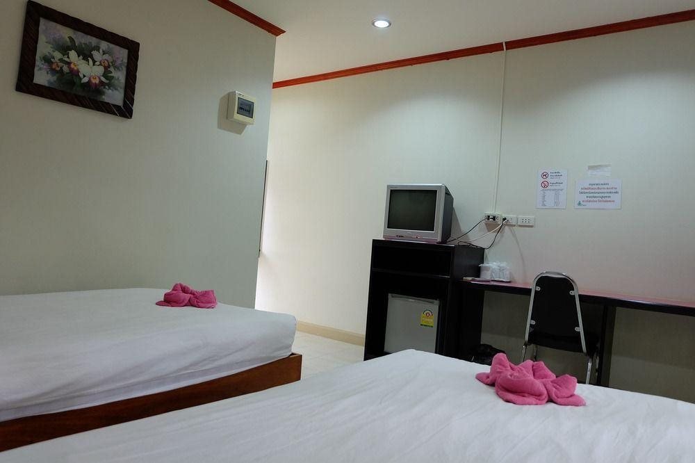 Исторический парк Kamphaeng Phet: Mai Yai Resort