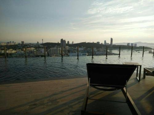 Паттайя: The Base by Pattaya Lettings
