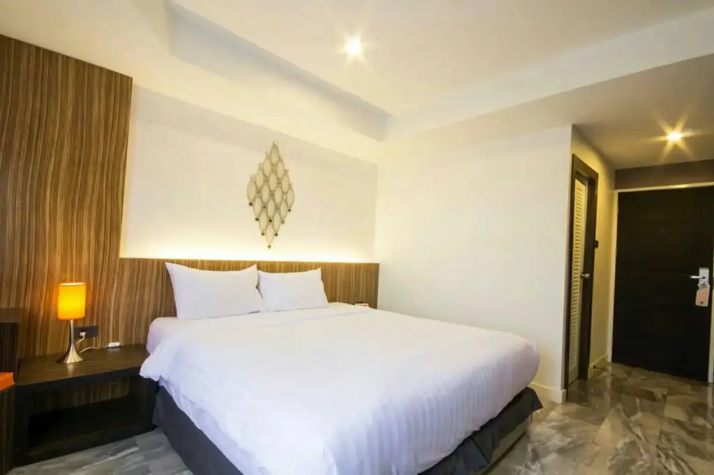 Пхитсанулок: Dragon River Avenue Hotel