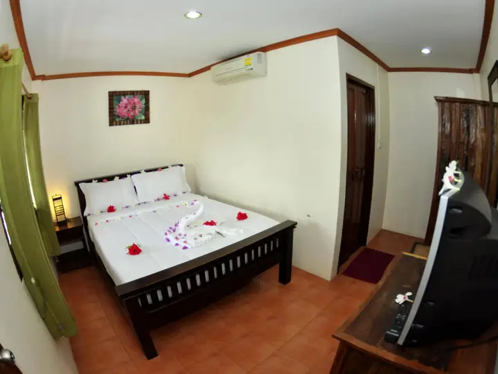 Пак-Нам-Бэй: Kaya Guesthouse