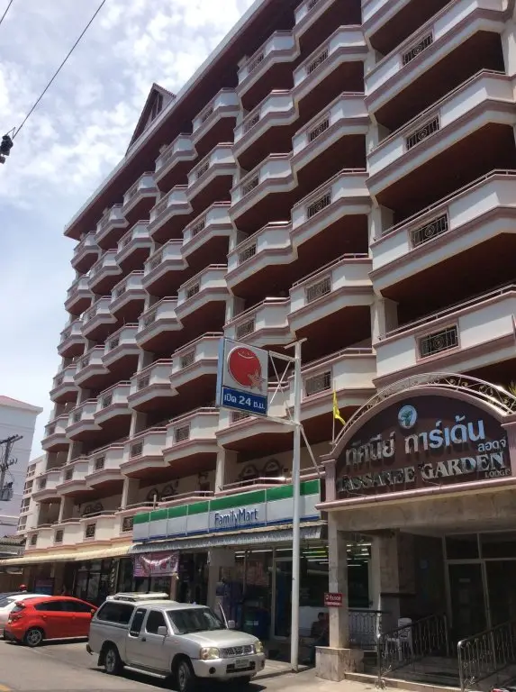 Паттайя: Tassanee Garden Lodge