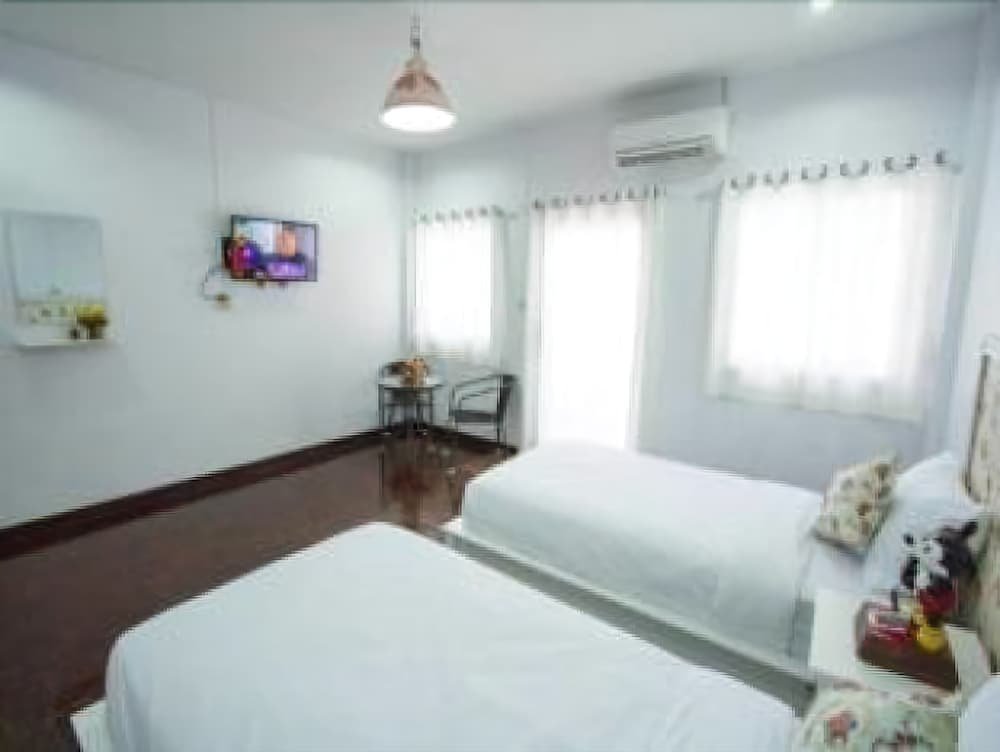 Транг: Rabaeng Trang Hotel