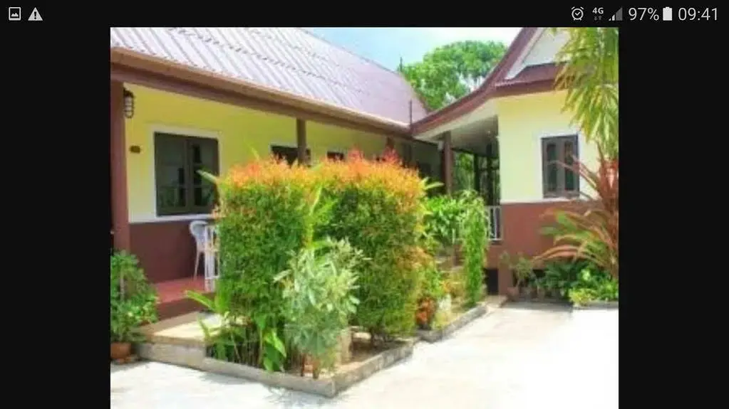 Муанг: Wallop House