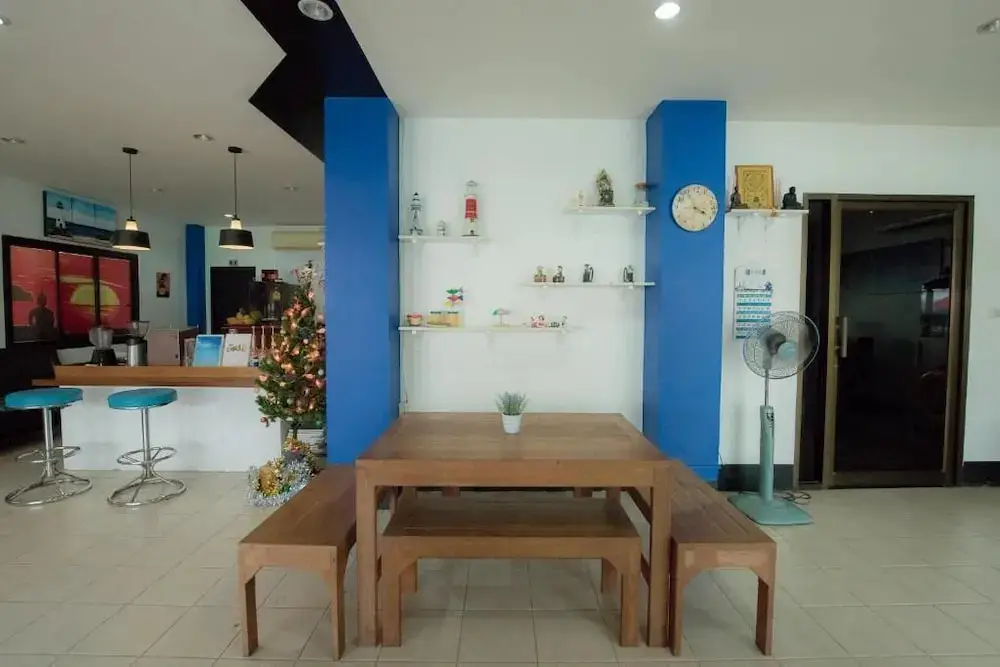 Самуи: C.Samui Guesthouse