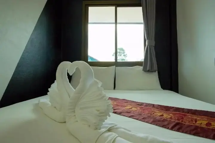 Самуи: C.Samui Guesthouse