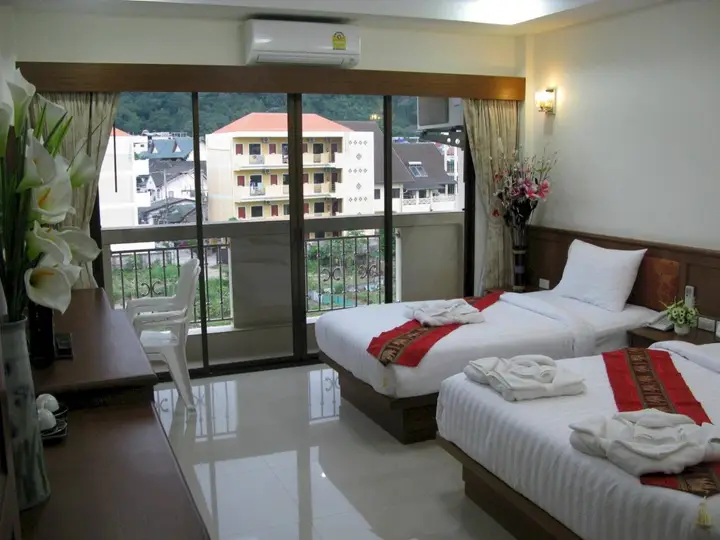 Кату: Sabai Inn Patong