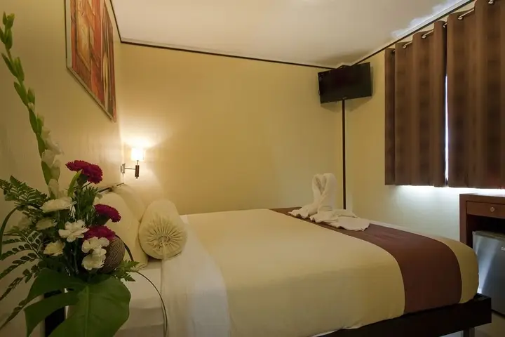 Кату: Lu Lu Hotel