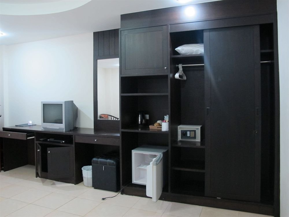 Кату: Lu Lu Hotel