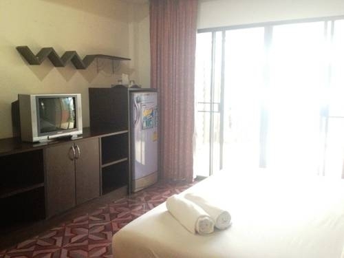 Кату: Beauty Inn